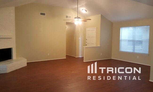 Building Photo - 8610 Orchard Ridge Ln