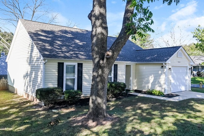 Foto del edificio - 5604 Lyford Ct