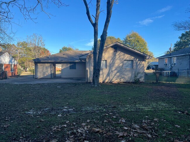 Building Photo - Available Now!