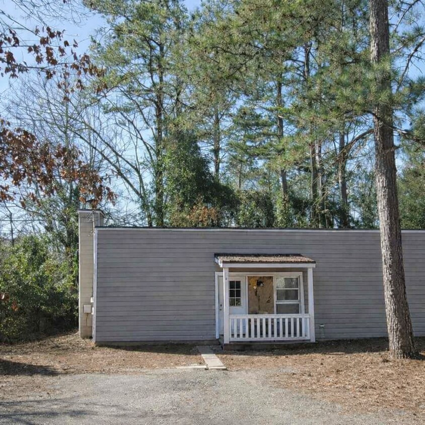 205-207 Rustwood Dr - 205-207 Rustwood Dr