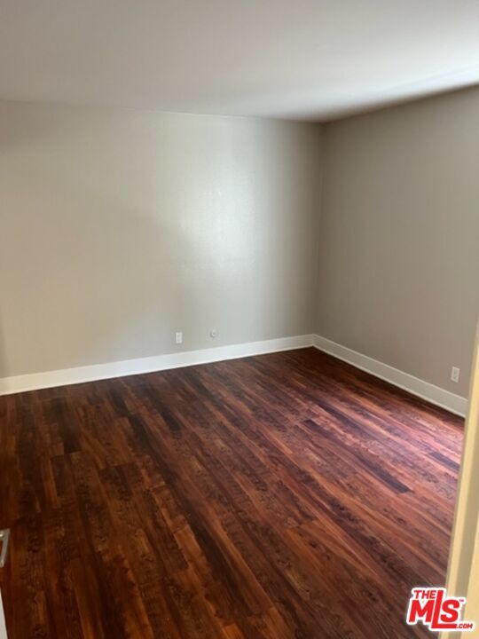 Foto del edificio - 5830 Las Virgenes Rd