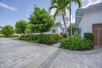 Building Photo - 9171 Mercato Ln