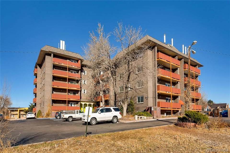 Primary Photo - 3047 W 47th Ave