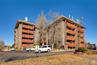 Building Photo - 3047 W 47th Ave