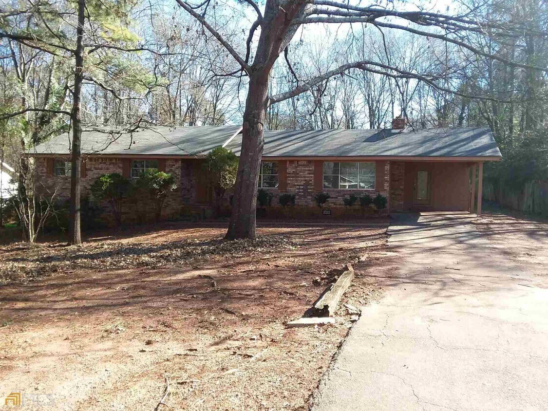 945 Dogwood Trail, Winder, GA 30680 House for Rent in Winder, GA