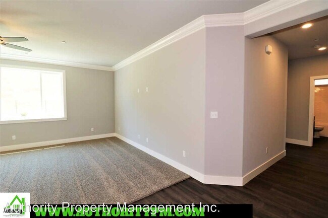 Building Photo - 3 br, 2 bath House - 20189 Ballentine Dr