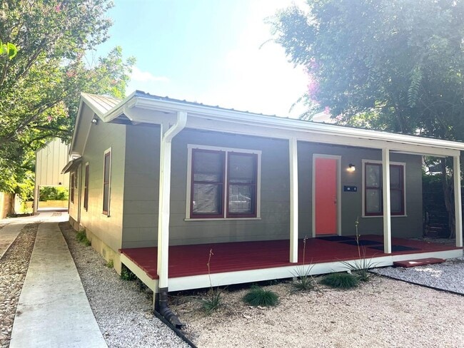 Building Photo - 705 Franklin Blvd