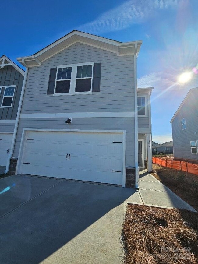 Building Photo - 5213 Brailey Cir