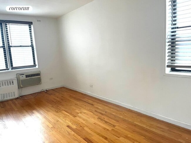 Foto del edificio - 200 E 28th St