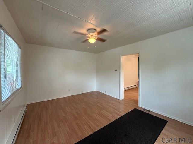 Building Photo - 483 2nd St