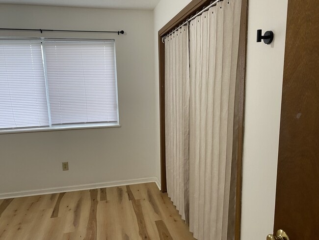 Building Photo - 13098 Westland Ct