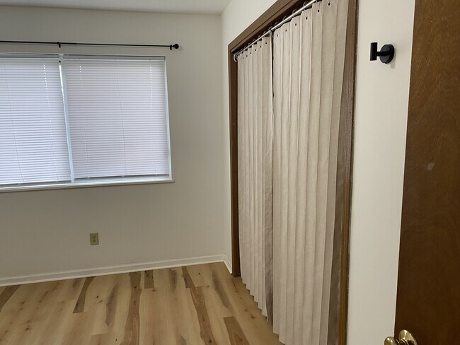 Foto del edificio - 13098 Westland Ct