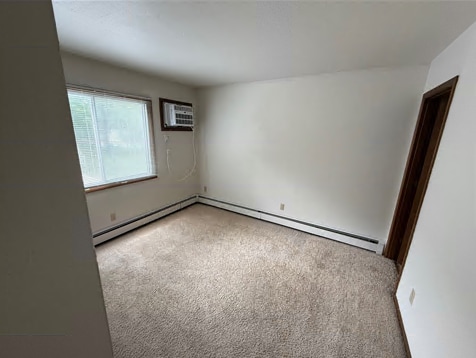 Building Photo - 630 S Governor St