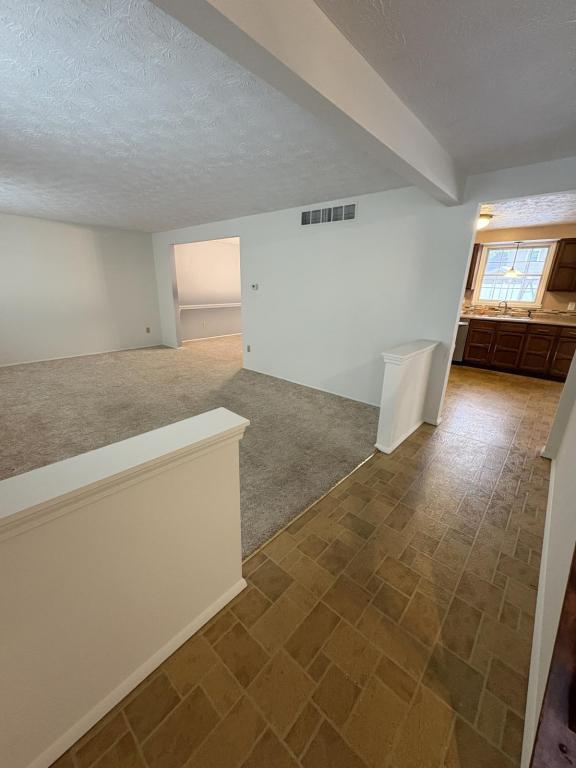 Foto del edificio - 6884 Slippery Rock Dr