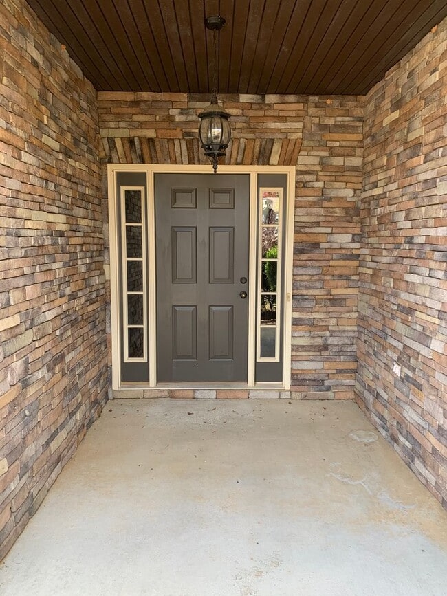 Photo - 1329 Tulip Ct House
