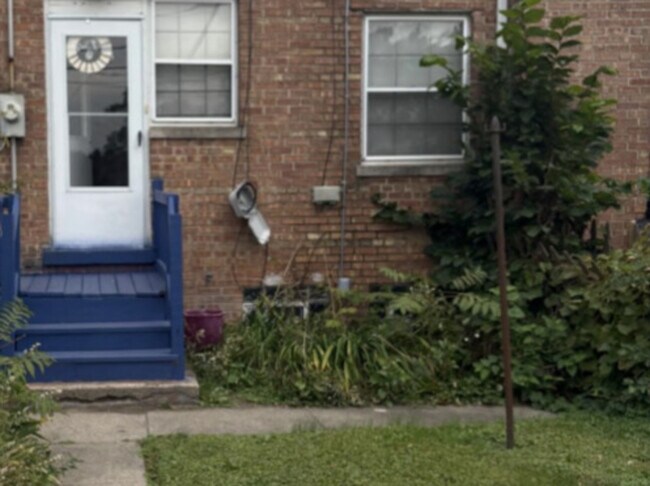 Foto del edificio - 1376 Wentworth Ave