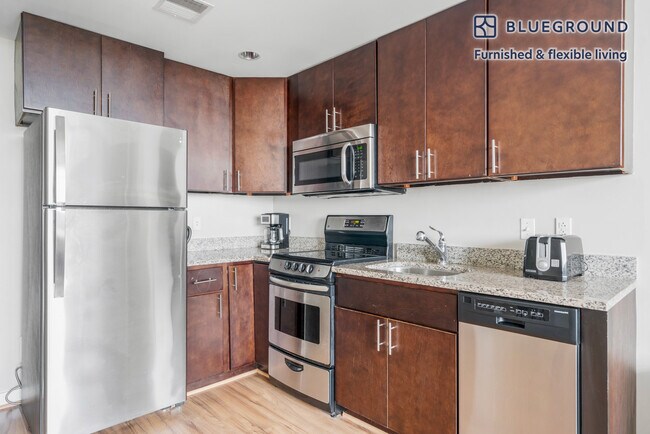 Foto del edificio - 1825 7th St NW