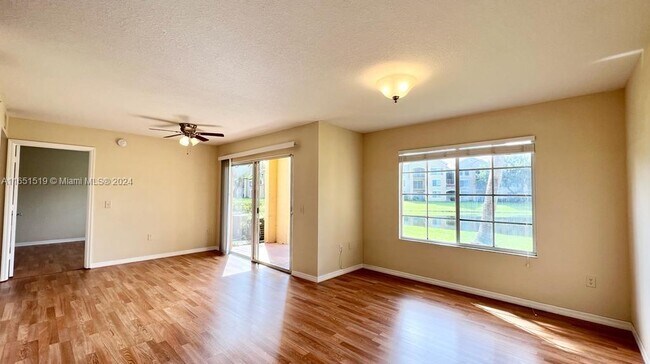 Foto del edificio - 4220 San Marino Blvd