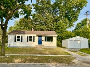 Building Photo - 5220 Western Rd