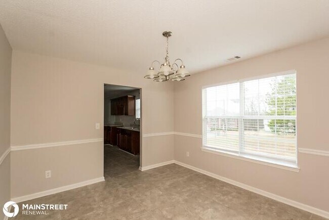 Building Photo - 1930 Boulder Gate Dr, Ellenwood, GA 30294