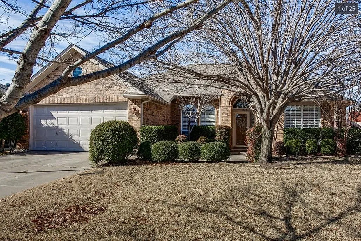 Photo - 4425 Forsyth Lane-