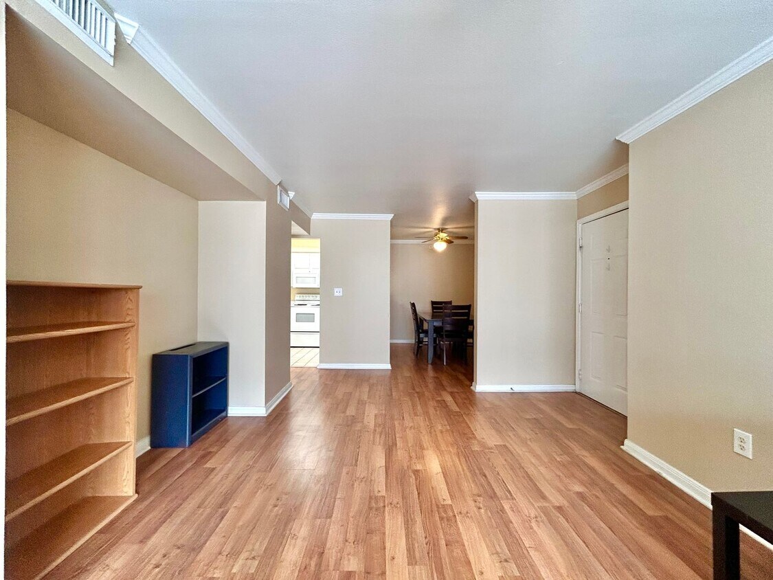 Photo - 501 W 26th Street-214