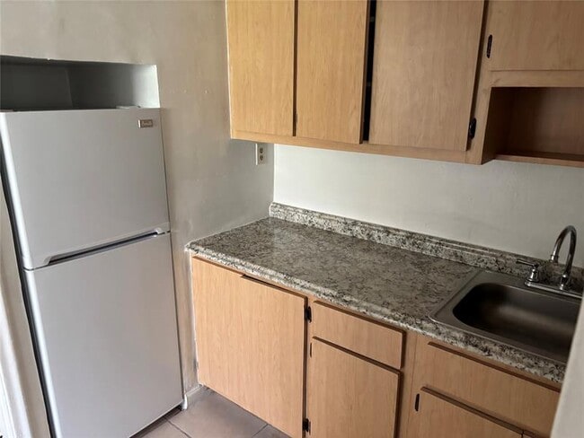 Foto del edificio - 6011 SW 41st St
