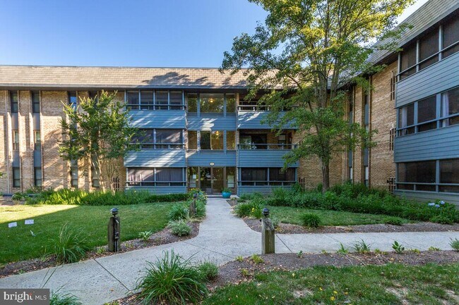 Foto del edificio - 304F Forbes St