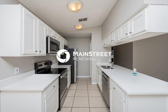 Foto del edificio - 3 Bedroom Pet-Friendly Home in Lakeland, F...
