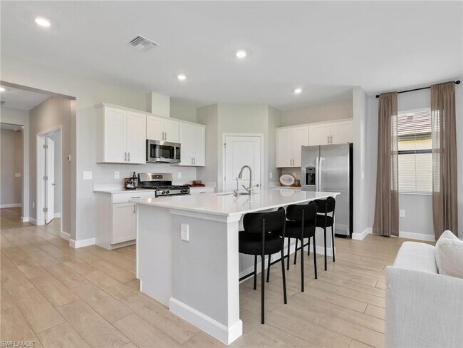 Building Photo - 20685 Napa Loop