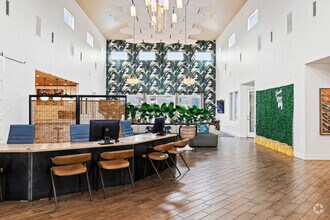 Lobby - Cabana Beach San Marcos