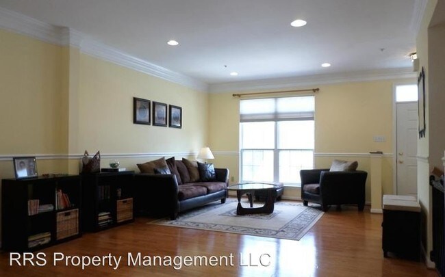 Building Photo - 20803 Shamrock Glen Cir