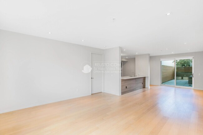 Foto del edificio - 3590 20th St