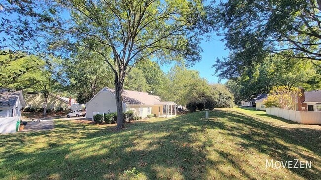 Foto del edificio - 8604 Aldergate Ct