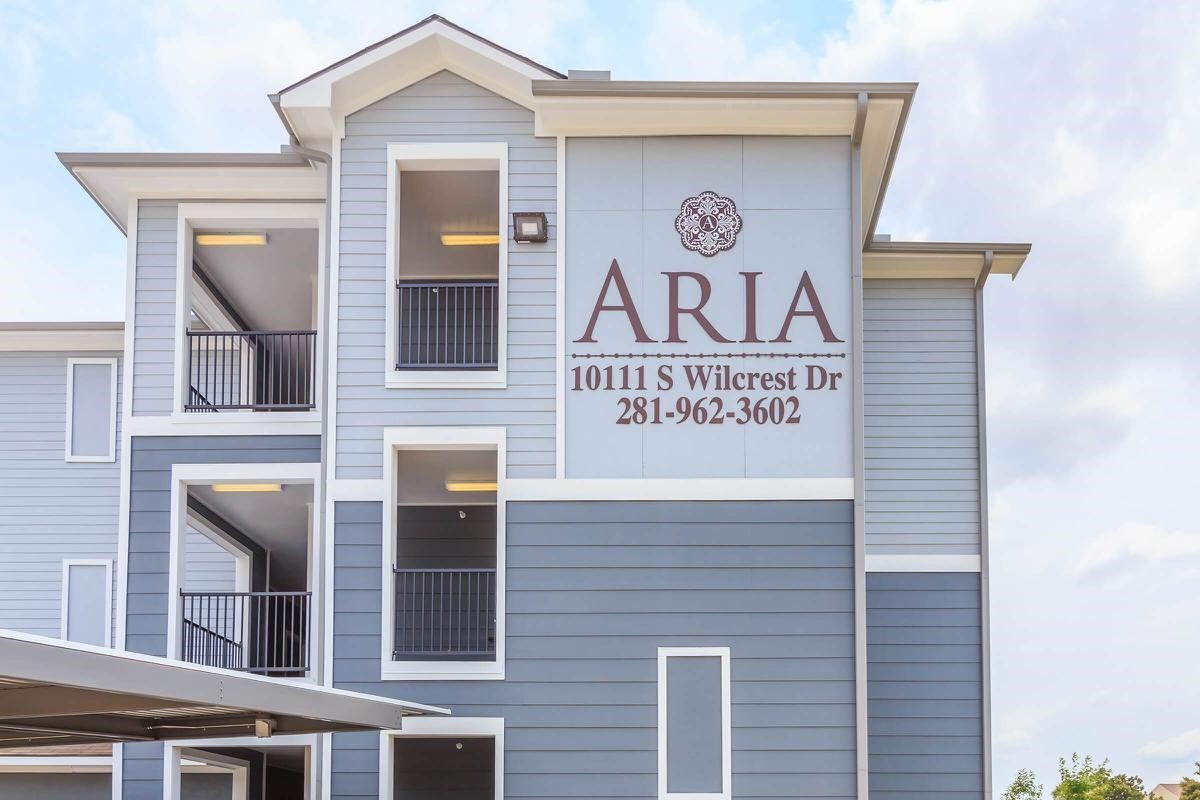 Aria at Wilcrest Apartments in Houston, TX