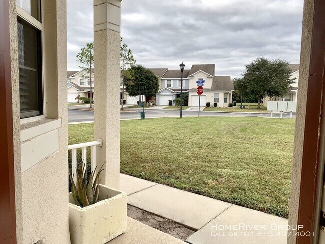 Foto del edificio - 6411 Barksdale Way
