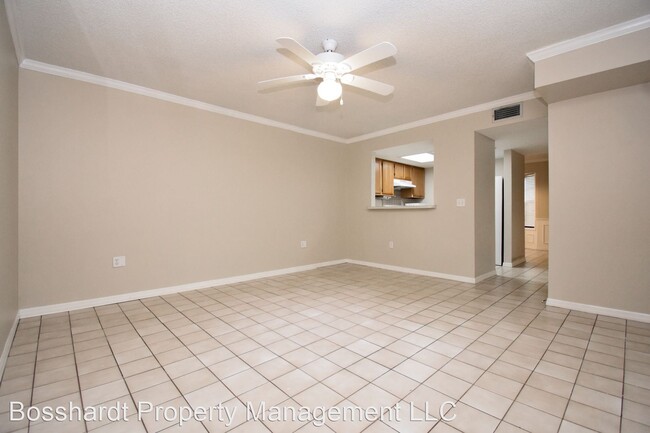 Building Photo - 2 br, 2.5 bath House - 4522 SW 45th Drive