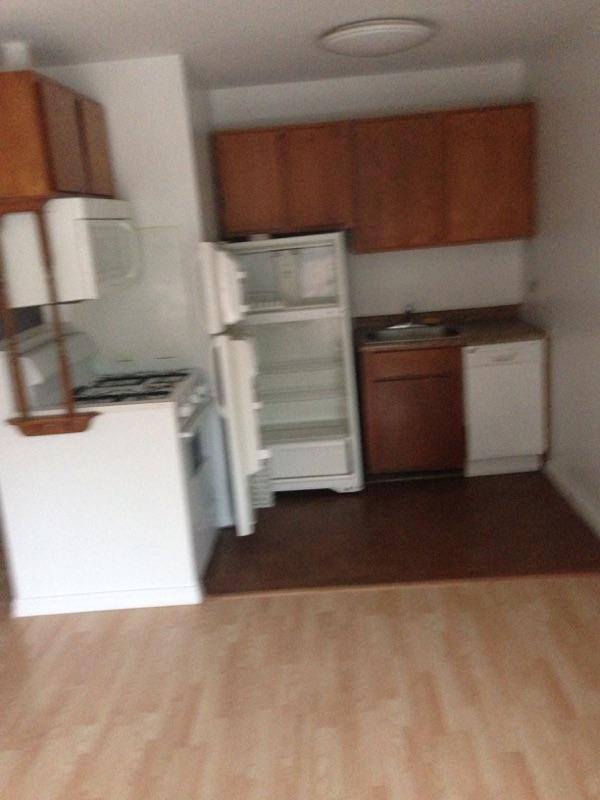 Primary Photo - 2252 N Orchard St