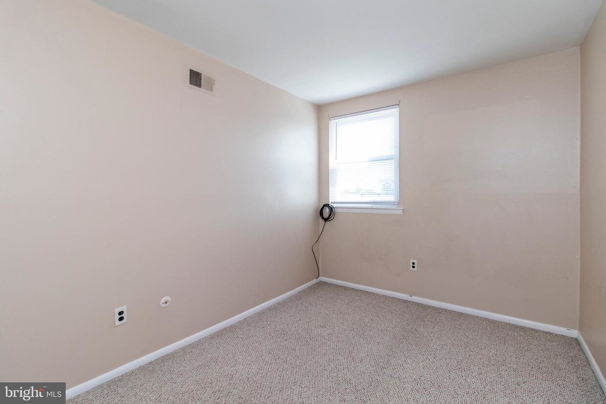 Foto principal - 9781 Hilspach St