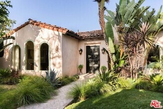 Building Photo - 740 N Alta Vista Blvd