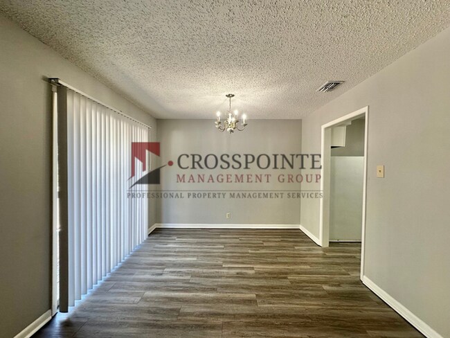 Foto del edificio - Coming Soon! 2 bed 2 bath Apartment in South Tyler!
