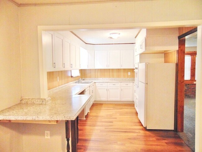 Building Photo - Beautiful Home for Lease!