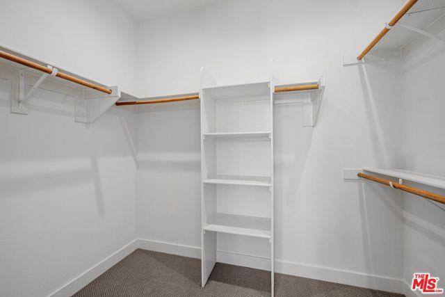 Building Photo - 649 Daniel Freeman Cir