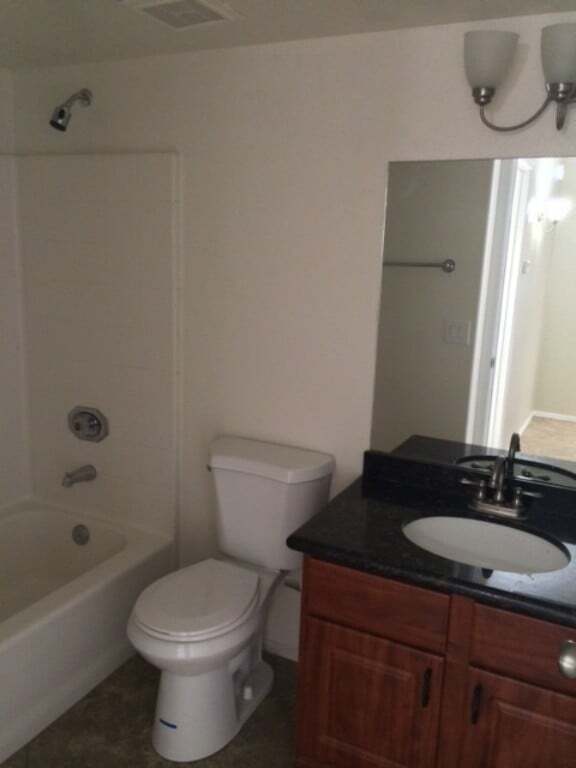 Building Photo - N 71st Ln.