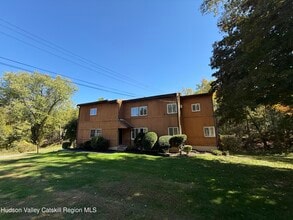 Building Photo - 1050 Lucas Ave Ext