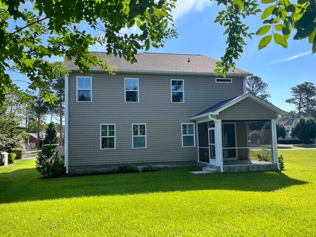 Foto del edificio - 575 Chatham Ct NW