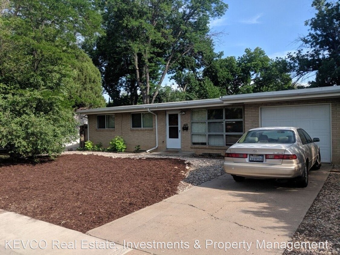 Primary Photo - 4 br, 2 bath House - 1809 Orchard Pl
