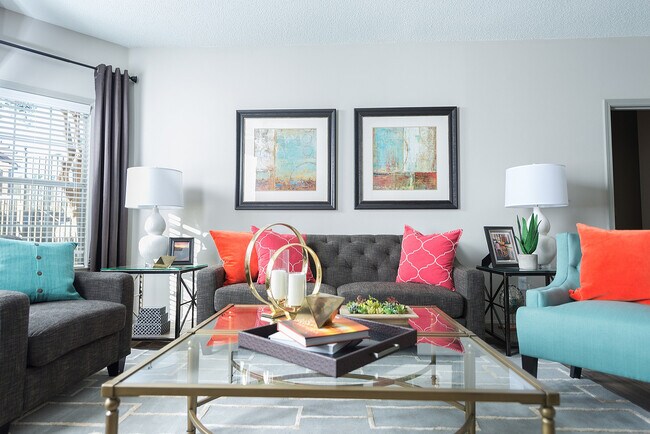 Sala de estar - 1000 Spalding