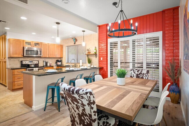Foto del edificio - 4525 N 66th St