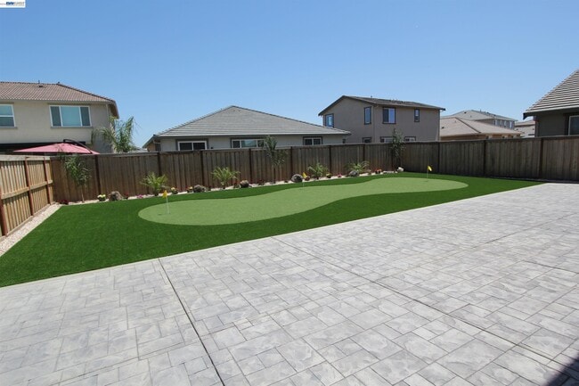 Foto del edificio - 1008 Osprey Dr